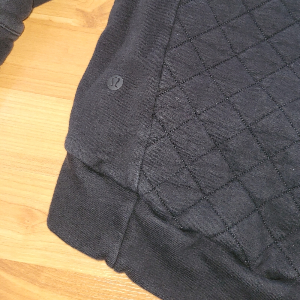 Lululemon Insulated Lined Zip Bomber 4 Pullover Quilted Black - Picture 7 of 11